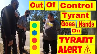 🟡Tyrant out of Control Deputy goes hands on🔴 TYRANT ALERT 🔴⚠ viral 🔵1st amendment audit fail [upl. by Jill]