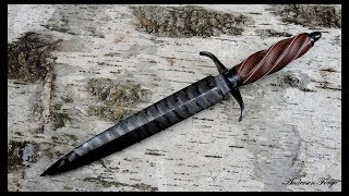 Damascus Quillon Dagger [upl. by Cnut]