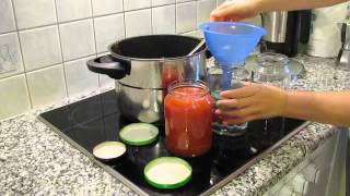 Basic Tomatensosse einkochen [upl. by Sansbury]