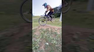 MTB bikepark shred mtb downhillmountainbike automobile downhillbike downhillbiking bmx [upl. by Haggar178]