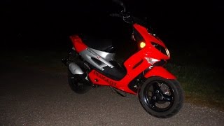 Peugeot SpeedFight 2 Night Ride [upl. by Paco]