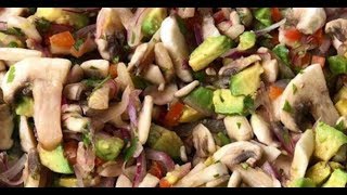 Así se prepara el ceviche de champiñones [upl. by Acessej]