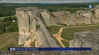 Le Journal de lété est à CoucylechâteauAuffrique dans lAisne [upl. by Namialus]