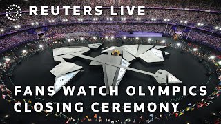 LIVE Fans watch the Olympics closing ceremony in Paris [upl. by Karine]