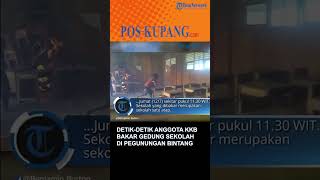 Detikdetik Anggota KKB Bakar Gedung Sekolah di Pegunungan Bintang Papua [upl. by Yrro]