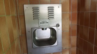 Wallgate Hand Dri Hand Dryer at Grosmont Public Toilets Whitby 🚹 [upl. by Derman958]