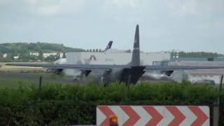 C130J Hercules Full HD Paris Air Show 2009 LFTA 2009 [upl. by Locklin]