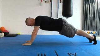 Extension de triceps en suelo [upl. by Deevan]