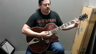 Quick Demo of a Gretsch G2420 STREAMLINER [upl. by Betz256]