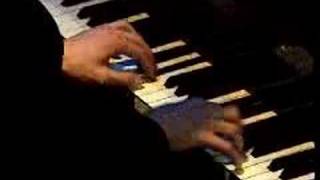 Adam Gyorgy plays The Flight Of The Bumble Bee 2000 [upl. by Madai]