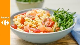 Koude pastasalade met gerookte zalm [upl. by Gad]