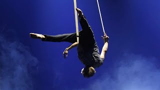 Aerial Straps at Opera Bastille Paris  Quentin SIGNORI [upl. by Jt]