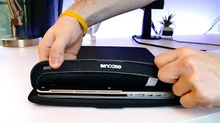 Incase Icon Sleeve Review  Protect My 15quot Retina Macbook Pro [upl. by Delila]