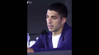 EMOCIONADO LUIS SUÁREZ ANUNCIA APOSENTADORIA DA SELEÇÃO URUGUAIA [upl. by Ocko]