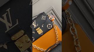 Louis Vuitton M46596 Pochette Metis East West handbag [upl. by Erving]