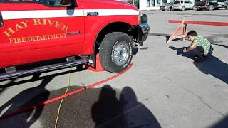 exhaust jack lifting a F350 diesel [upl. by Penoyer771]