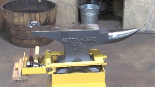 Well ShodAustin Edens 200lb Anvil [upl. by Magocsi]