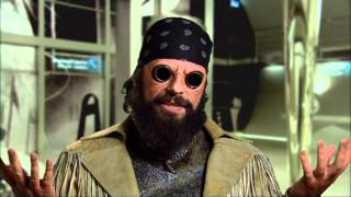 Men in Black 3 Boris The Animal Featurette  Jemaine Clement [upl. by Aydne518]