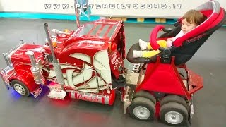 Super Baby Carriage Around my daughter with Peterbilt 359 RC [upl. by Oswin]