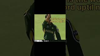 Shoaib Akhtar Historical amp Unbelievable Batting Against England  43 Runs On 16 Balls [upl. by Allenrac]