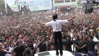 Shahrukh using Benz As Stage At Cochin Emmanuel Silks Inauguration [upl. by Jaclyn]