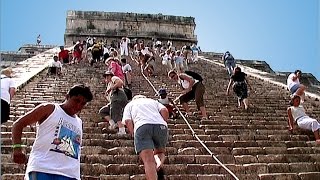 Mexiko  Welt der Maya  Chichén Itzá  Pyramide Kukulcan [upl. by Nylzor]