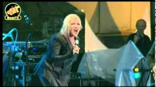 Cyndi Lauper  The Goonies R Good Enough LIVE [upl. by Pammy]