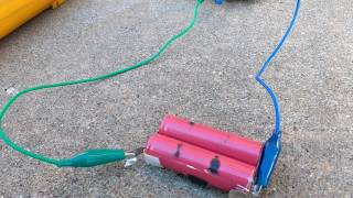 Charging a Liion 18650 battery without a battery management system BMS [upl. by Audris274]