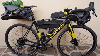 Attrezzatura per viaggiare in bici  BIKEPACKING [upl. by Amelie889]