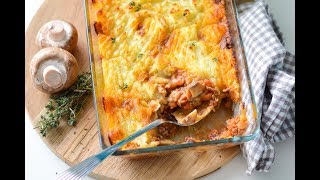 Cottage Pie ovenschotel met aardappel en gehakt  Recept  Bettys Kitchen [upl. by Ainoloppa]