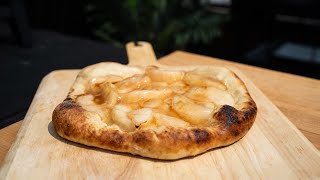 BakerStone Pizza Oven BoxAmerican Apple Pie Dessert Pizza [upl. by Stuart816]