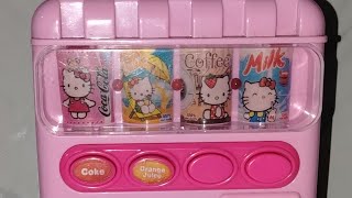 HELLO KITTY AUTOMATIC VENDING MACHINE [upl. by Cassella]