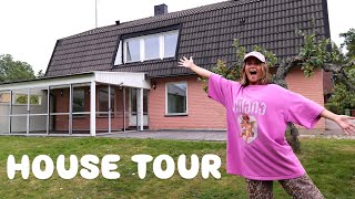 HOUSE TOUR I VÅRT ROSA HUS [upl. by Hildick31]