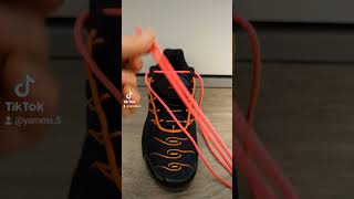 Tuto lacets à 2 balles Nike Tn humour troll [upl. by Shanley]