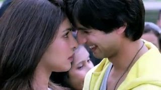 Thats All I Really Wanna Do Song  Teri Meri Kahaani  Shahid Kapoor Priyanka Chopra [upl. by Ainattirb631]