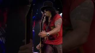 Guns N Roses  Sweet Child O Mine  Slash Guitar Solo LIVE [upl. by Bigner320]