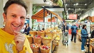 Los Angeles Best Italian Supermarket EATALY Tour [upl. by Thomasa873]