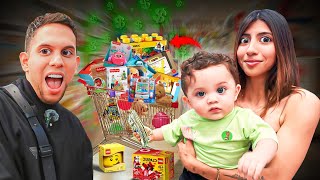 COMPRANDO TODO LO QUE TOCA LIAM Hijo de Alfredo Valenzuela EN UNA JUGUETERIA🤑😱 KatiaVlogs [upl. by Atteuqahs]