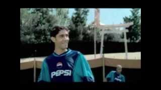 Pepsi commercial 2002  Sumo vs Beckham RCarlos Petit [upl. by Ettelohcin]