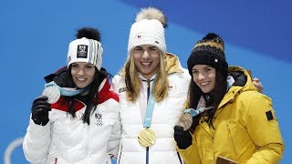 Czech Ester Ledecka overtakes fulltime skiers on Saturday in the womens superG in the Pyeongchang [upl. by Niroc]