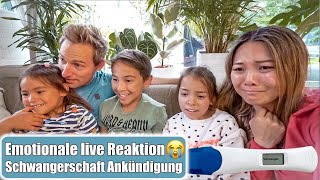 Unsere LIVE REAKTION auf Schwangerschaft Verkündung 🤰🏼😭 Emotionales Video  Mamiseelen [upl. by Martinic]