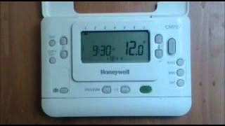 Honeywell CM707 Digital Programmable Room Thermostat user demonstration from AdvantageSW [upl. by Kcod654]