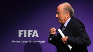 FIFA Skandal  Rücktritt von Sepp Blatter im Originalton [upl. by Marylinda]