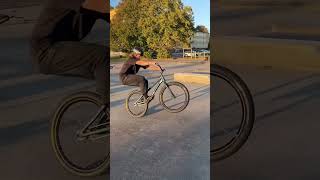 Joacim Lundgren Brakeless riding on the Inspired Hex  inspiredbicycles [upl. by Iram]