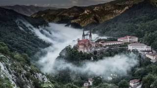 Breve historia del Santuario de Covadonga [upl. by Laszlo781]