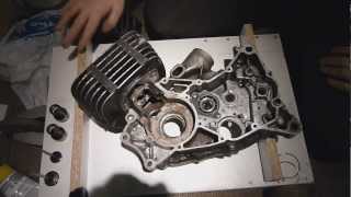 How a crankcase induction 2 stroke engine works The importance of the crankcase [upl. by Atiekal]