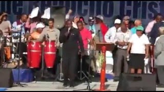 Julio Bardonado La Chikungunya En Vivo [upl. by Neona]