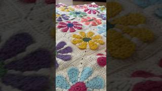 Crochet daisy vinted granny square crochet granny grannysquare crochetgranny grannycardigan [upl. by Nalhsa]