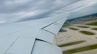 BOEING 777 TAKEOFF  United Airlines  Boeing 777200  Chicago to Denver  Economy [upl. by Phillipp]