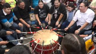 Poundmakers Tribute Song to Devere Tsatoke FSIN Powwow 2011 [upl. by Carley125]